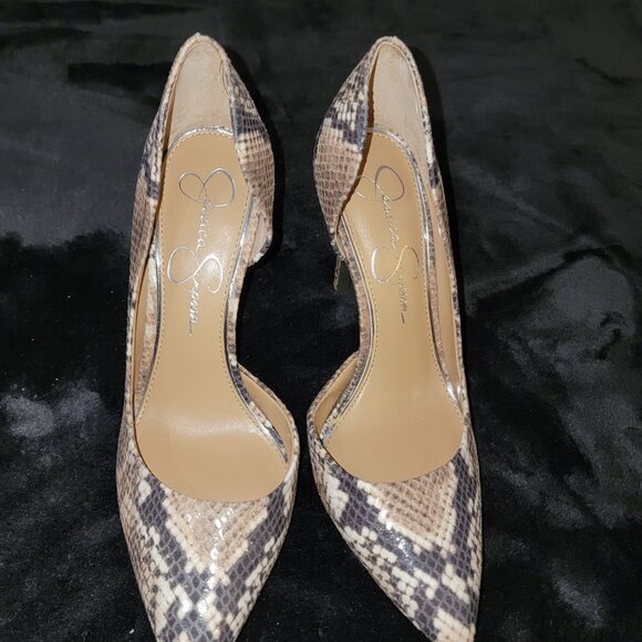 Jessica Simpson Heels - Picture 4 of 6